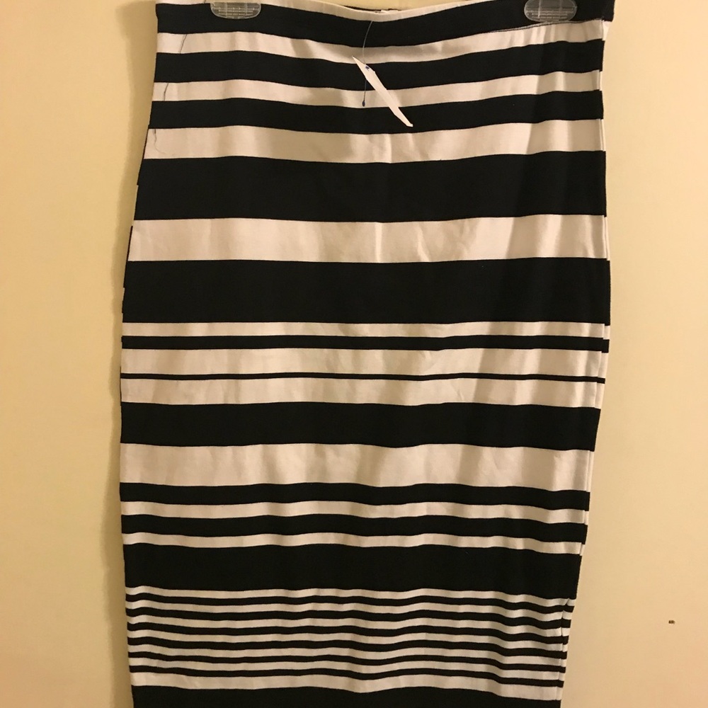 NWT Large stripe maxi skirt black&white nordstram
